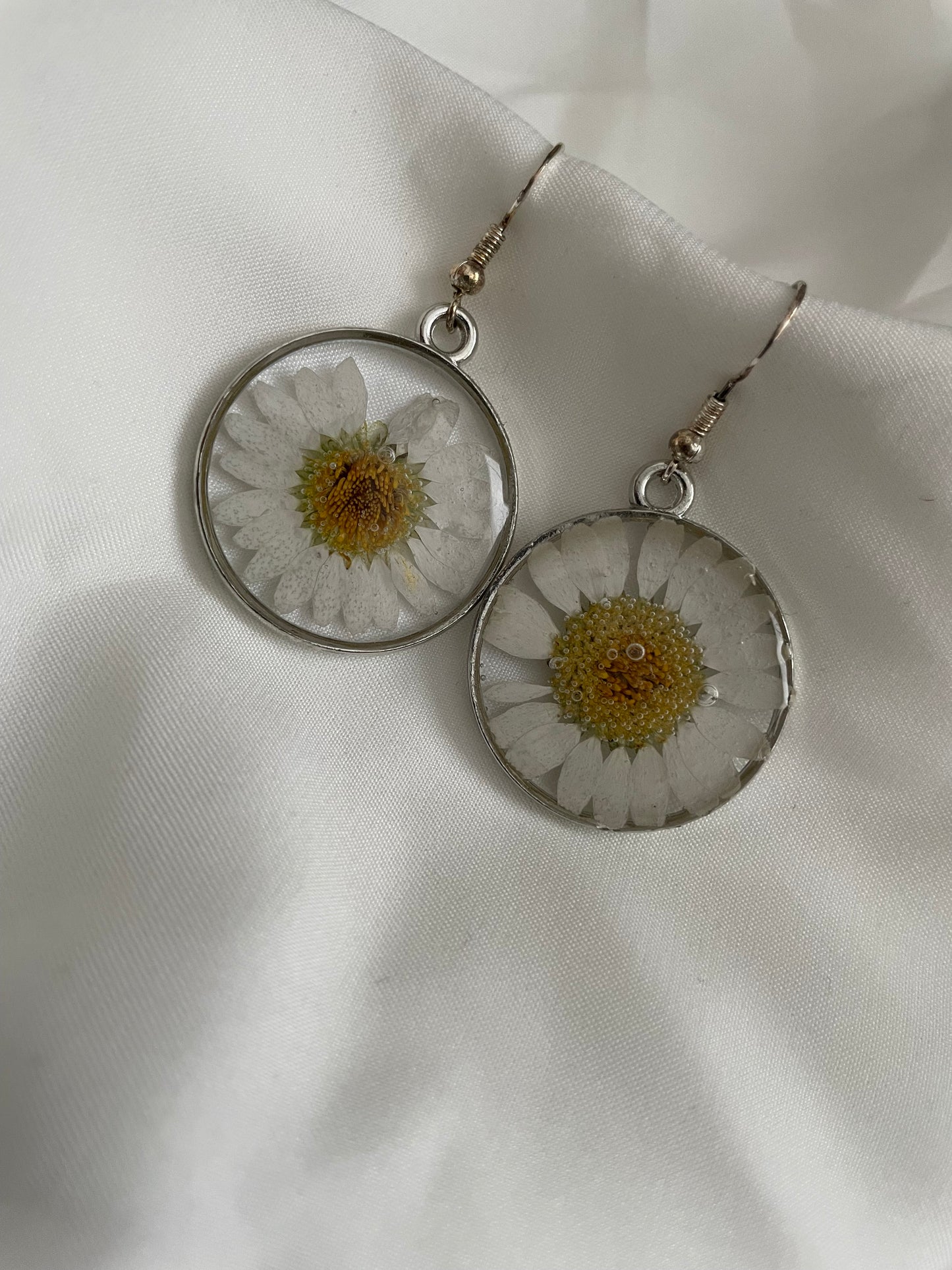 Daisy Drop Earrings